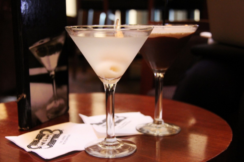 brasserie-BAGNOLS EN FORET-min_martini_bar_lychee_chocolate_alcohol_liquor_happy_hour_happy-910161